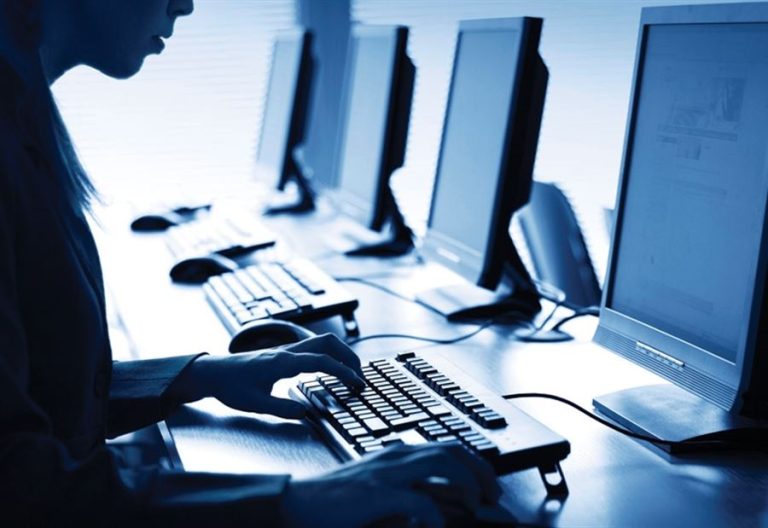  (30/06/2023) بتزاز وتحرش على مواقع التواصل… آن الأوان لرفع الصوت!